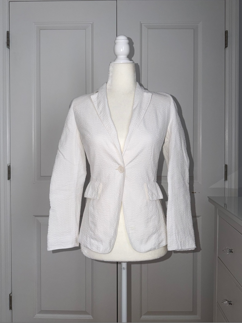 Akris Punto White Textured Single-Button Blazer
